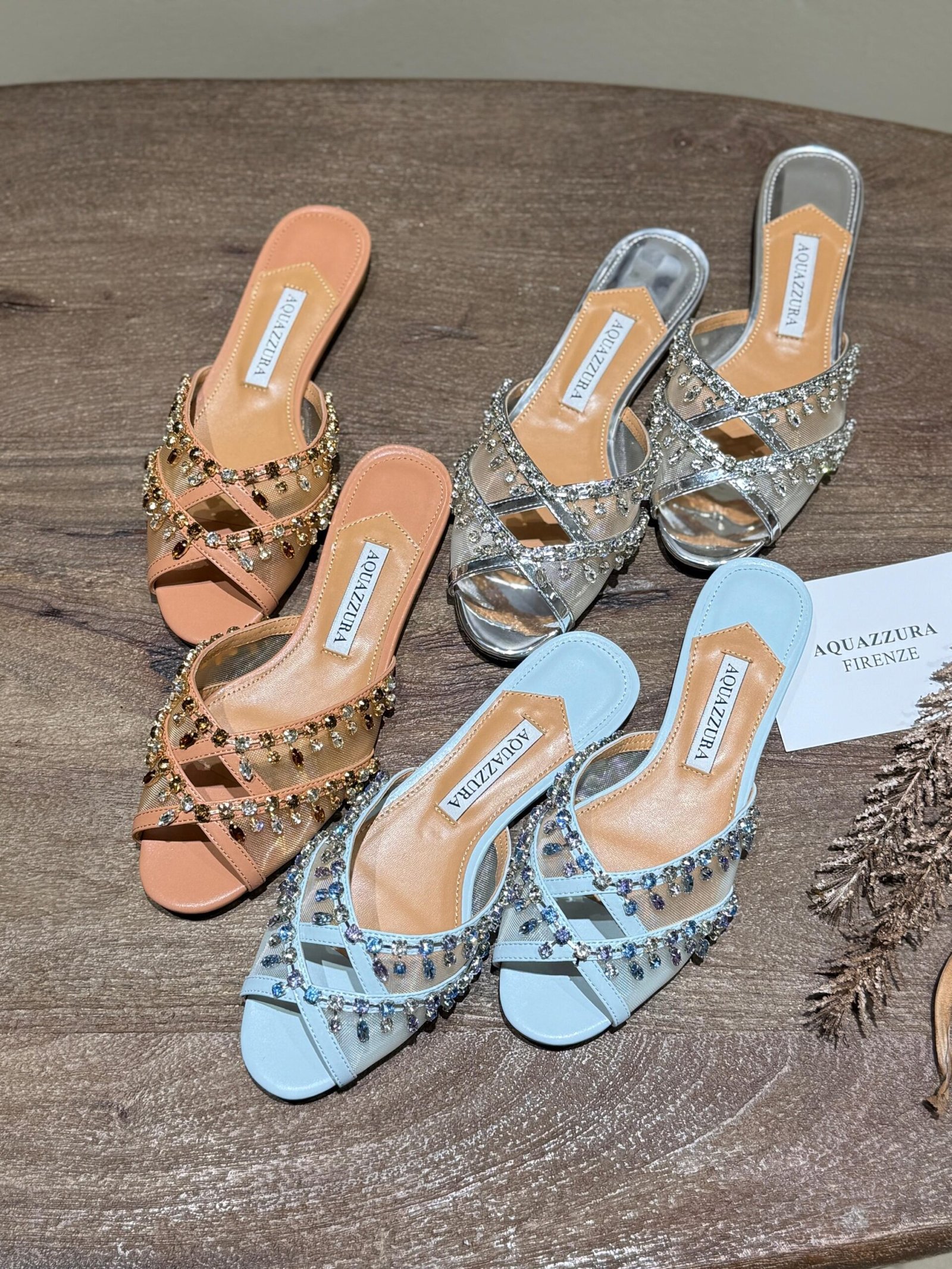 AQUAZZURA