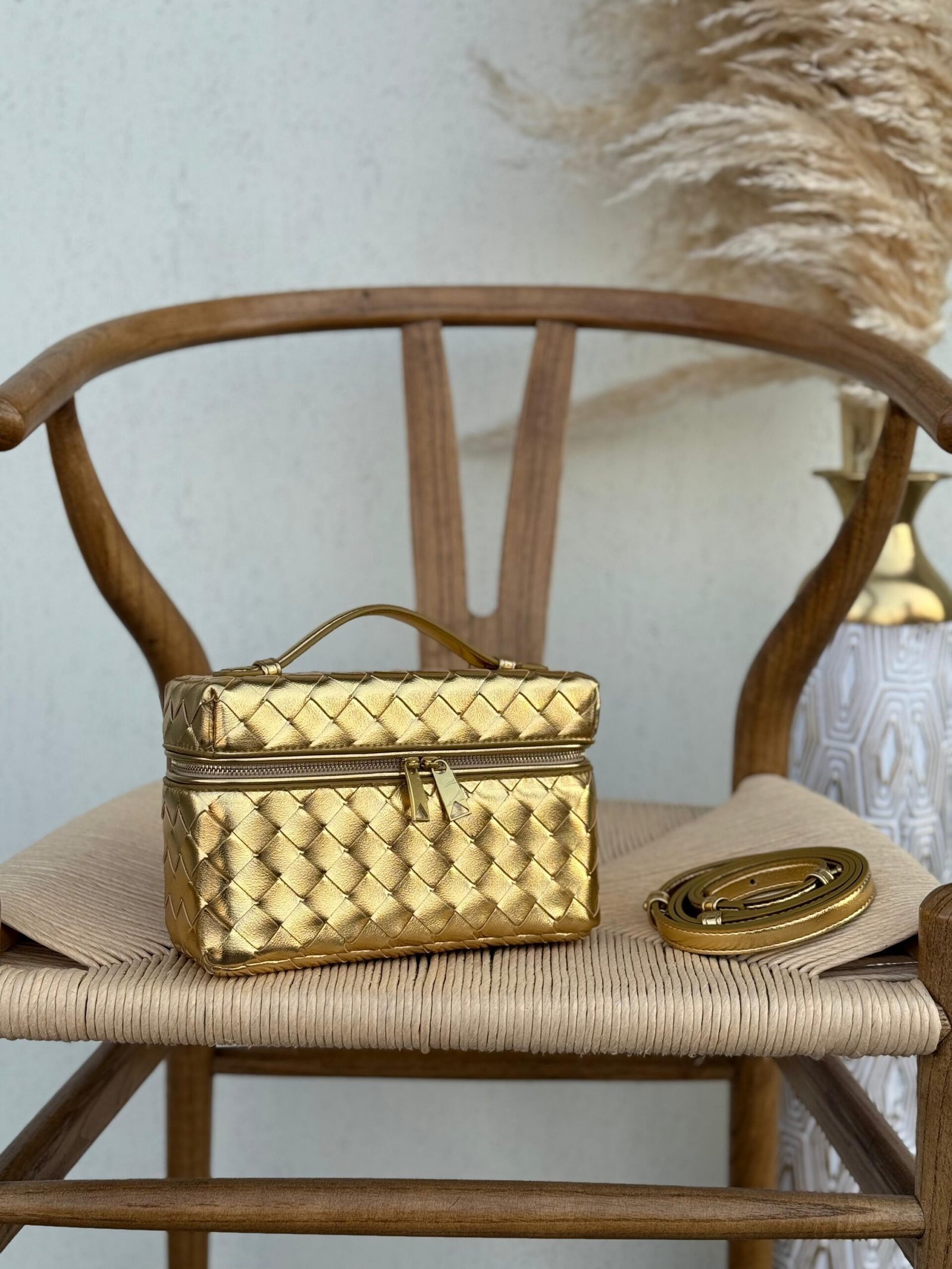 BOTTEGA