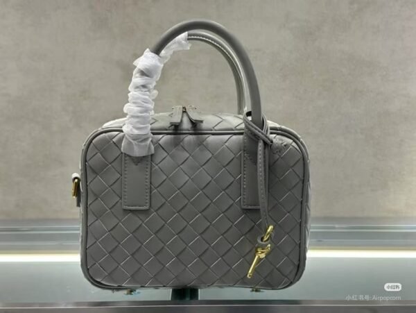 BOTTEGA