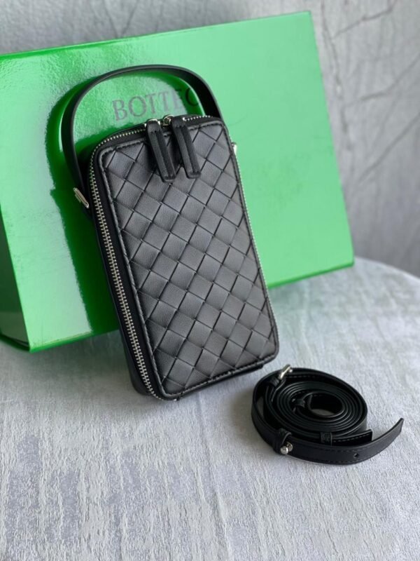 BOTTEGA