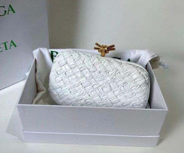 BOTTEGA