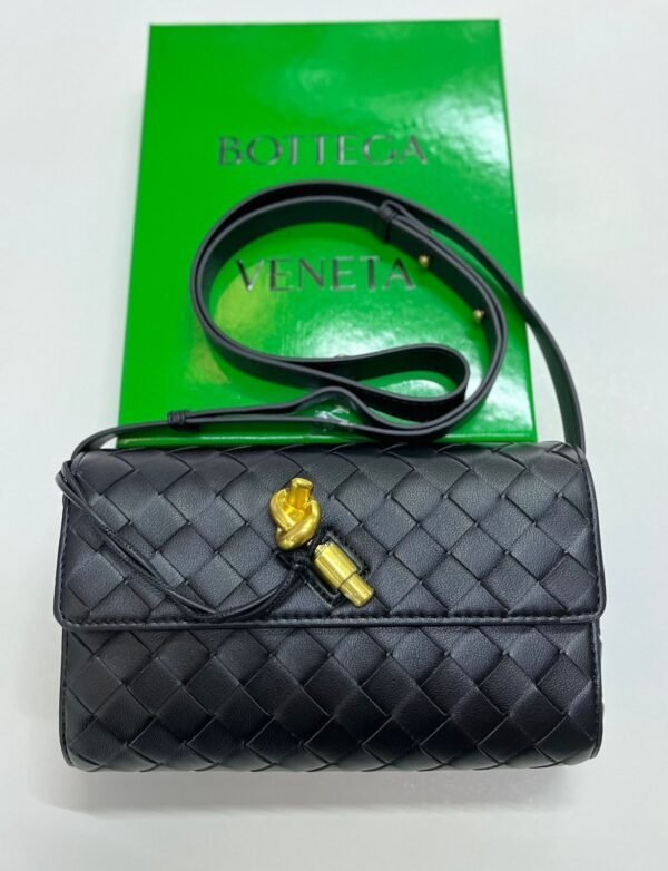BOTTEGA
