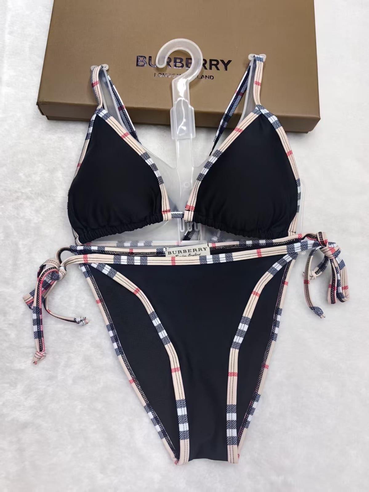 BURBERRY