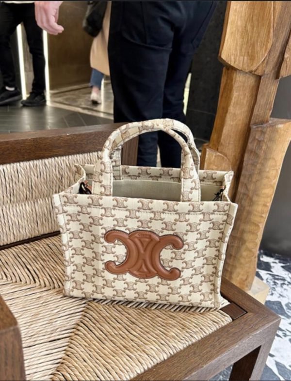 CELINE 25 CM