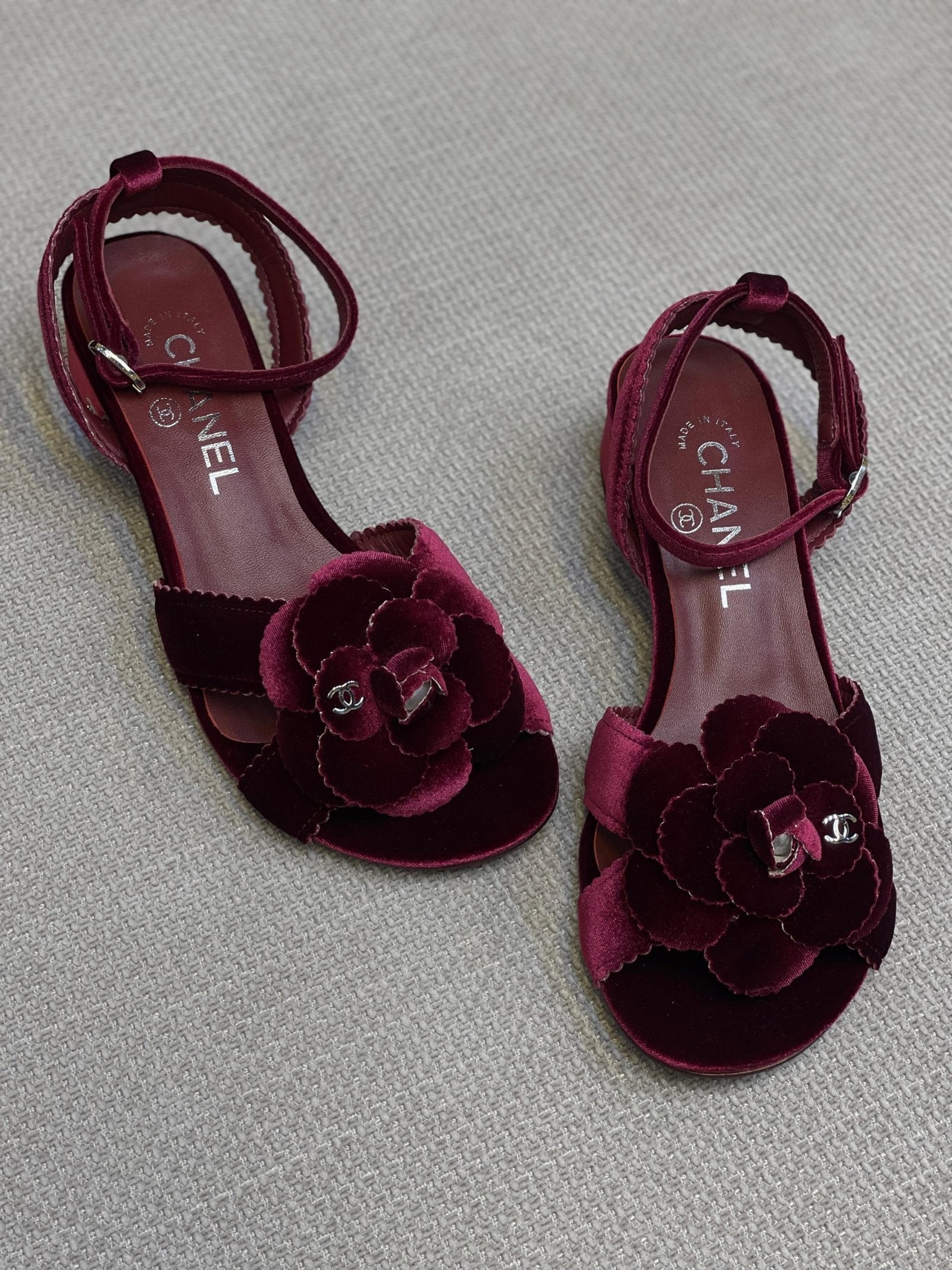 CHANEL