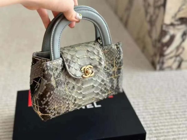 CHANEL