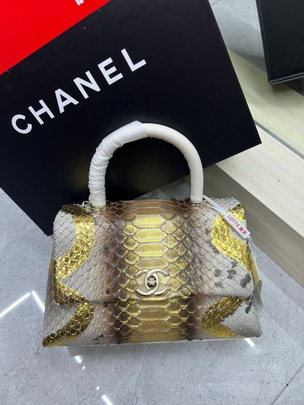 CHANEL