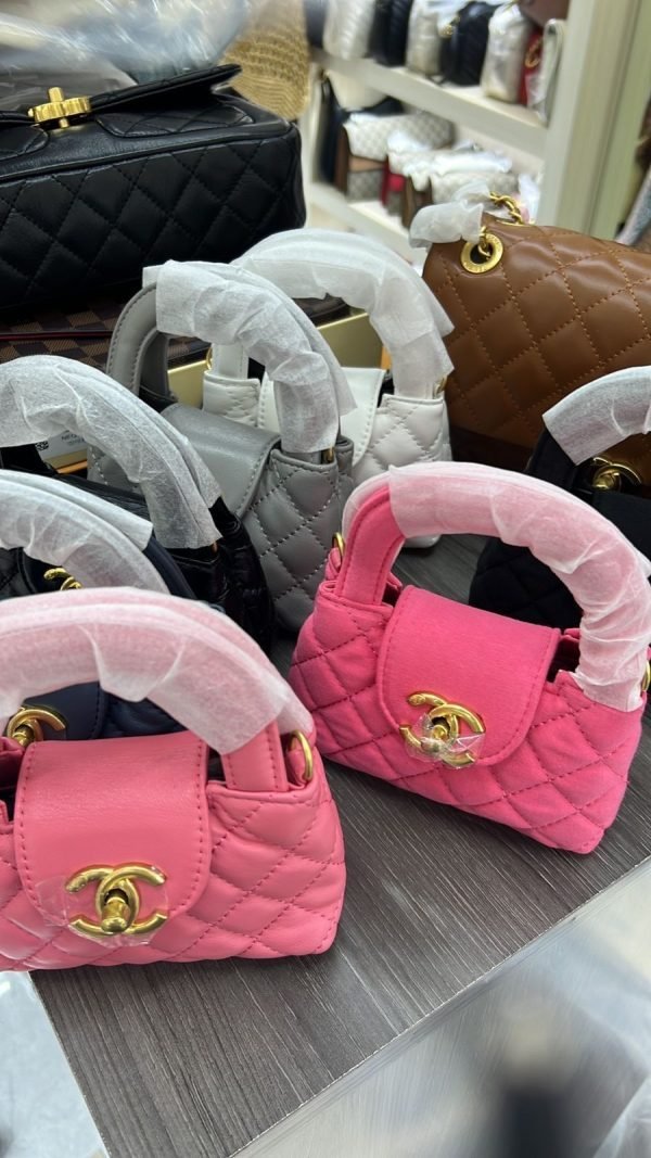 CHANEL