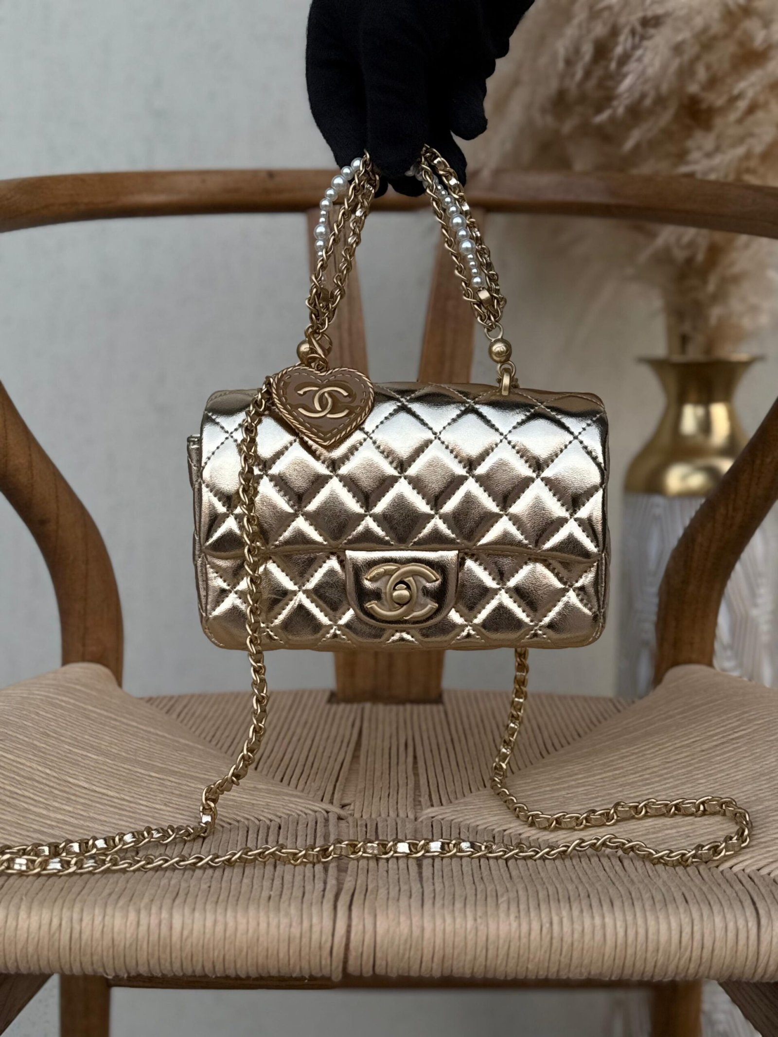 CHANEL