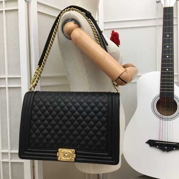 CHANEL