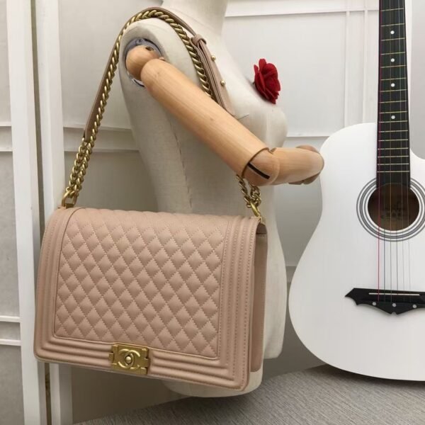 CHANEL