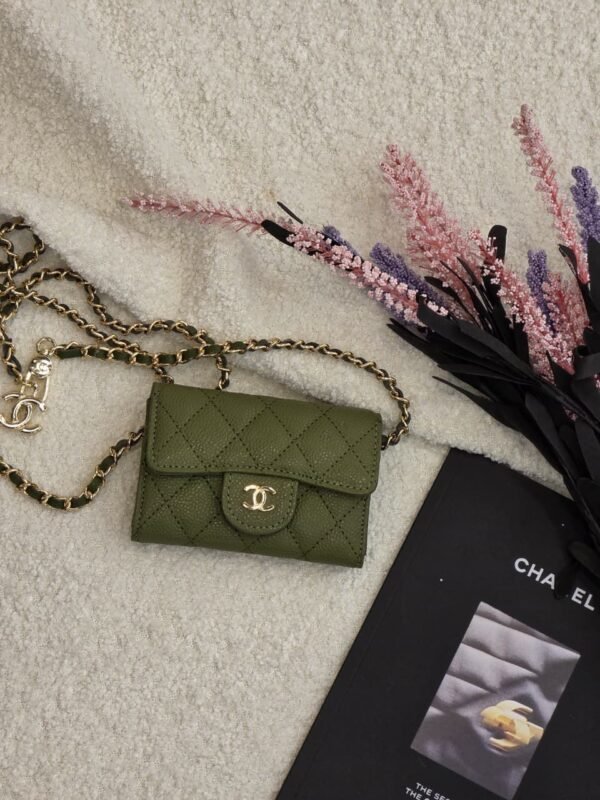 CHANEL