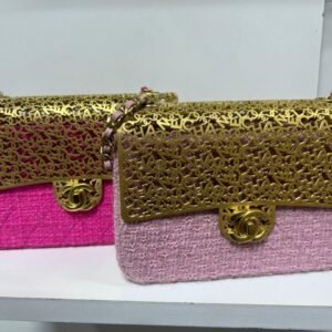 CHANEL Metal Tweed Handbag – Luxury Tweed & Metallic Accents | Signature CC Hardware