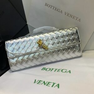 Design Andiamo Clutch Bag - Dubai Fashion LUX