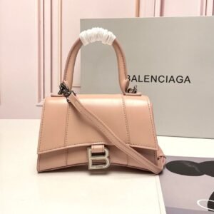 Design Black Leather XS Hourglass Top Handle Bag - Dubai Fashion LUX