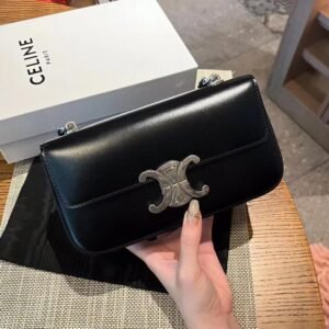 Design Chain Triomphe Leather Bag - Dubai Fashion LUX