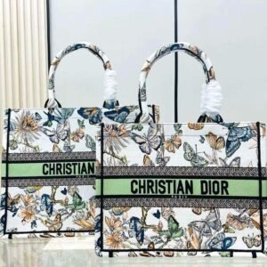 Design MEDIUM BOOK TOTE White Multicolor Toile de Jouy Mexico Embroidery (36 x 27.5 x 16.5 cm) - Dubai Fashion LUX