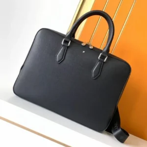 Design NAMESARTORIAL THIN DOCUMENT CASE - Dubai Fashion LUX