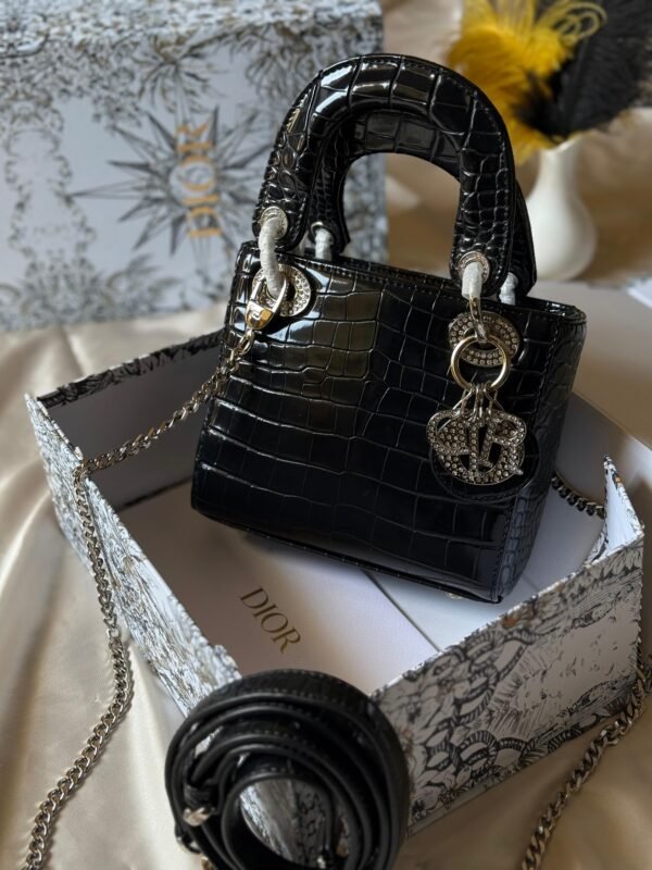 DIOR 17 CM