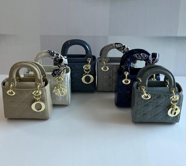 DIOR 17 CM