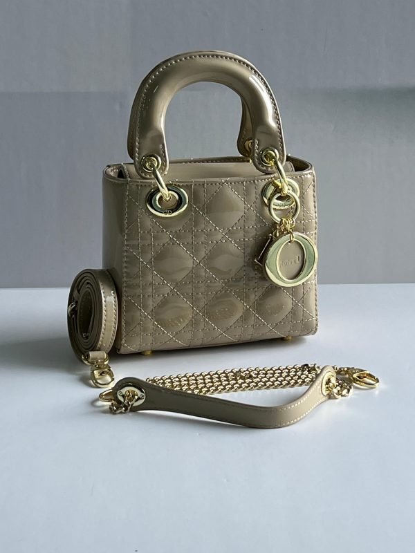 DIOR 17 CM