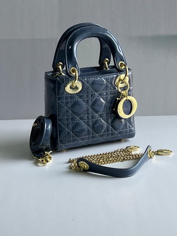 DIOR 17 CM