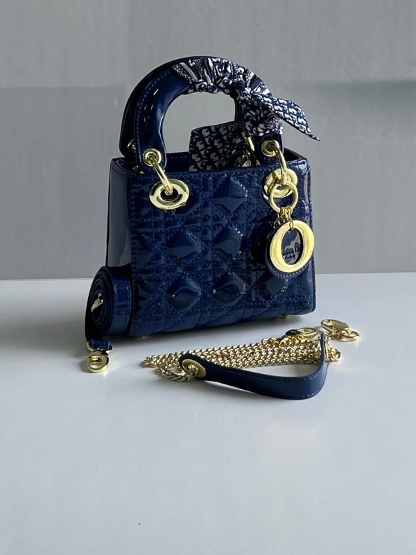 DIOR 17 CM