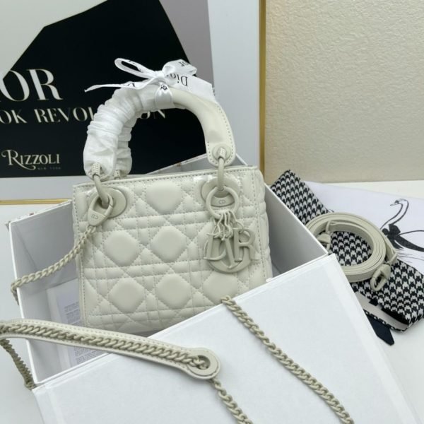 DIOR 17CM