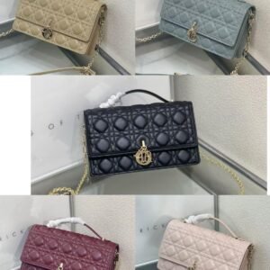 DIOR
