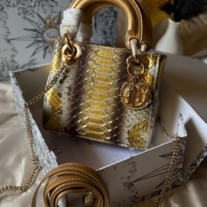 DIOR