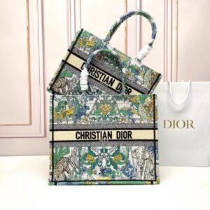 DIOR