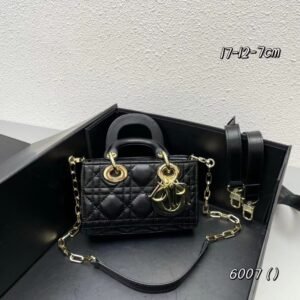 DIOR