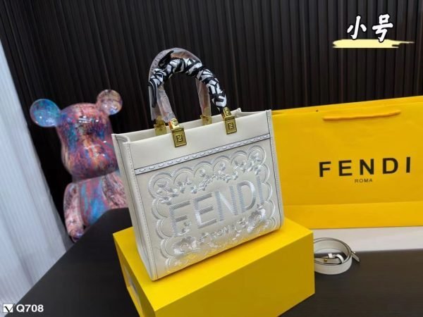FENDI 25 CM
