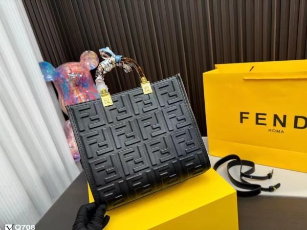 FENDI 25 CM