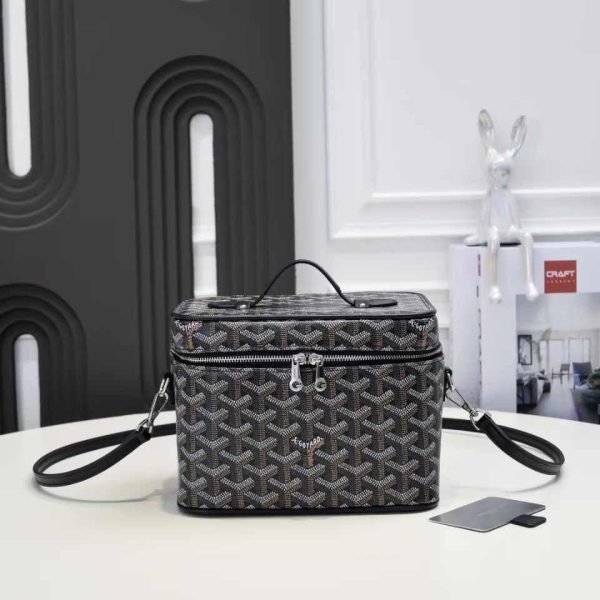 GOYARD