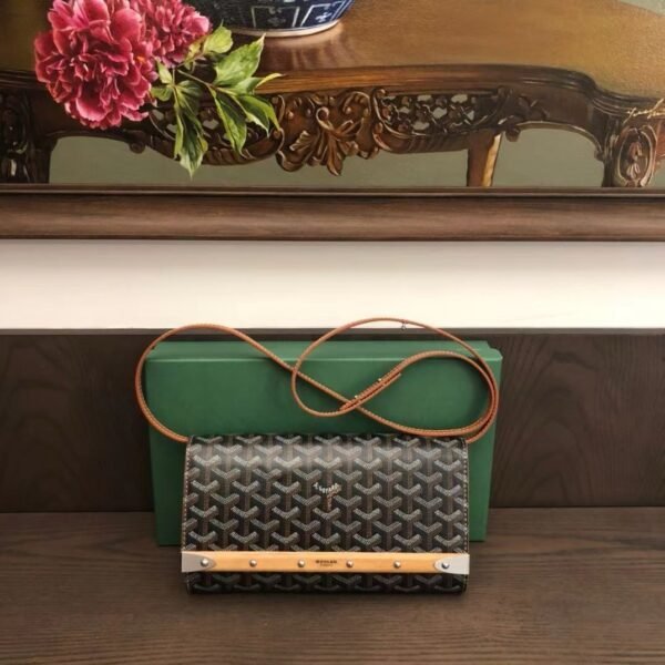 GOYARD