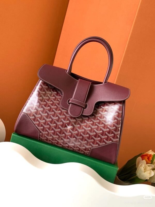 GOYARD