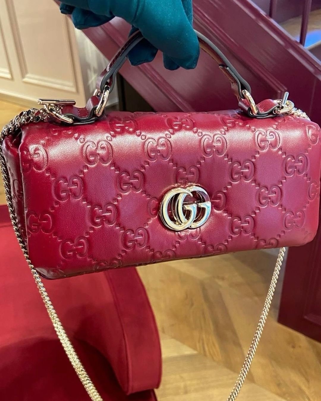 GUCCI