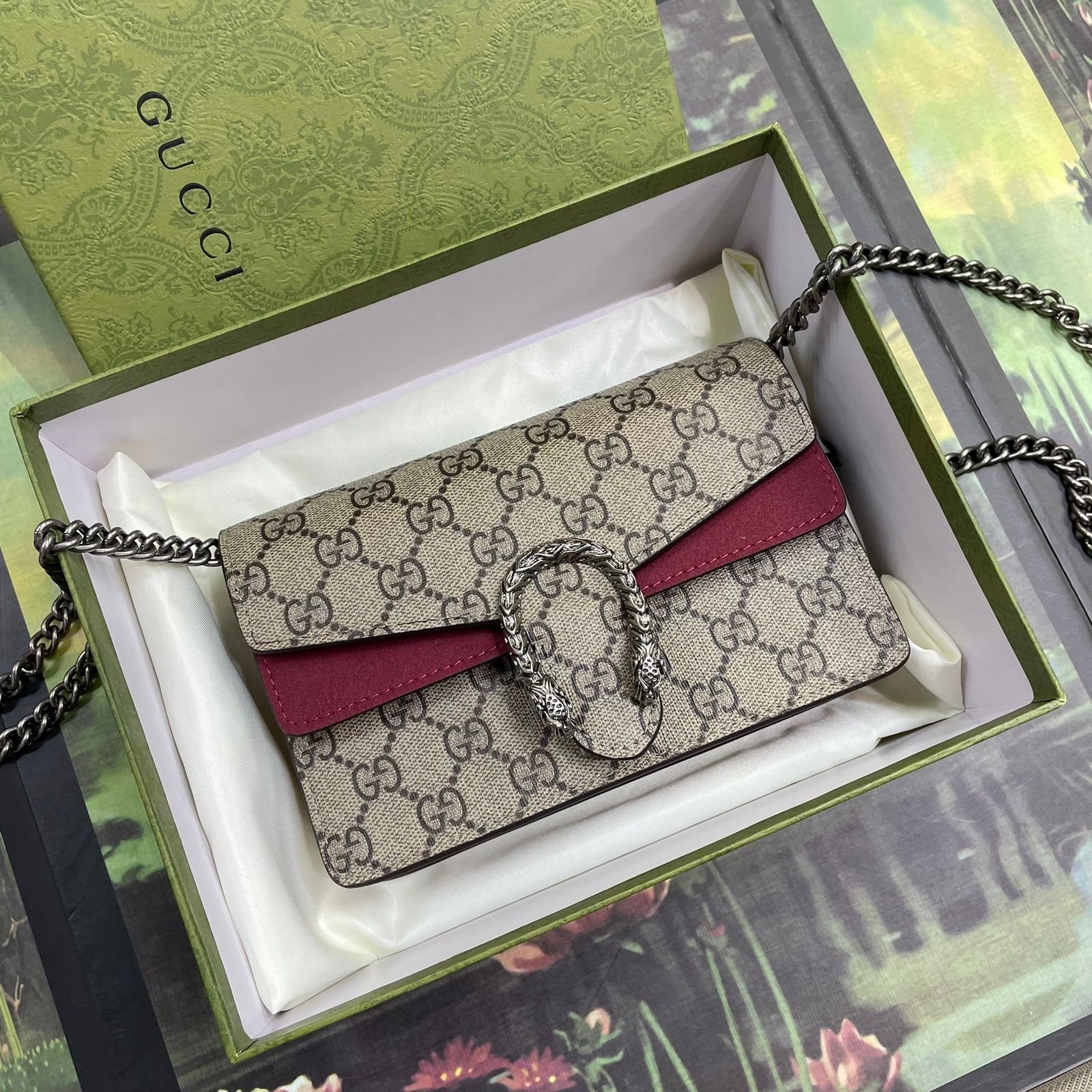 GUCCI
