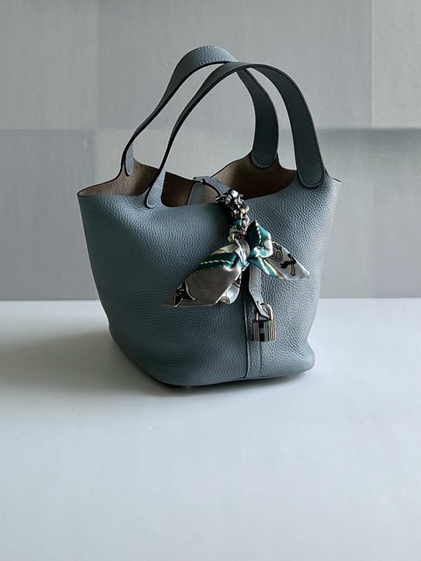 HERMES 18 CM