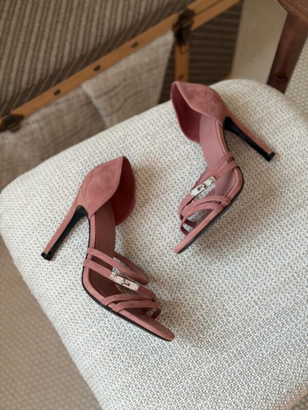 HERMES