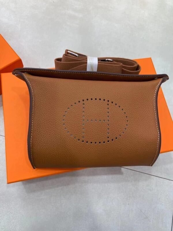 HERMES