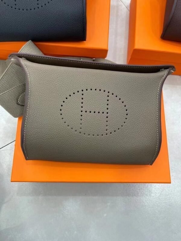 HERMES