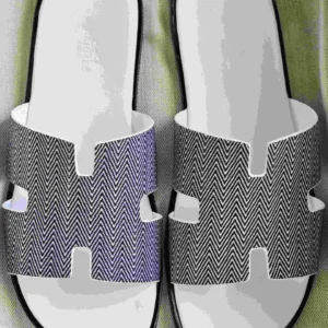 Hermes slipper