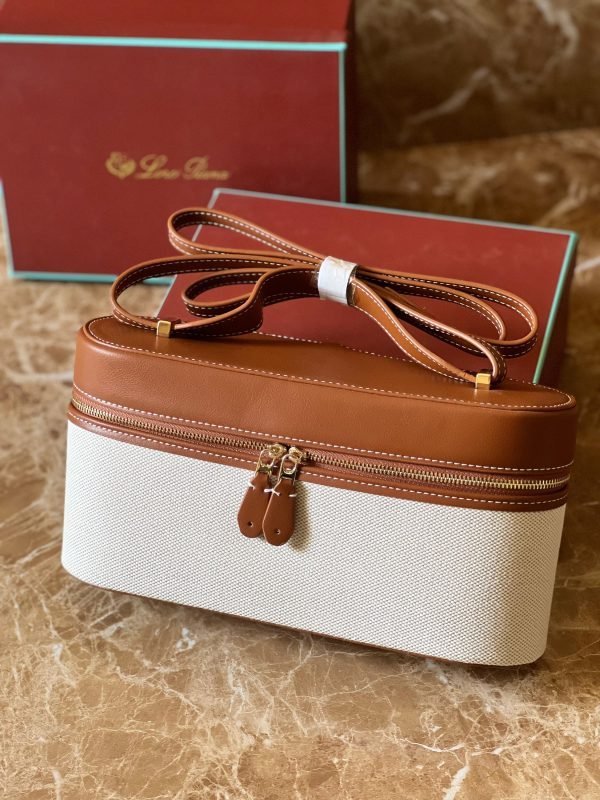 LORO PIANA