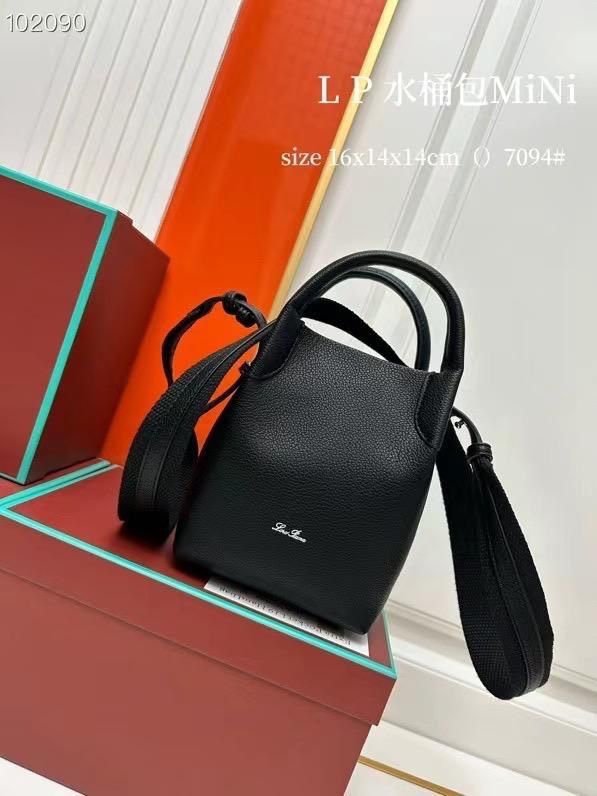LORO PIANA