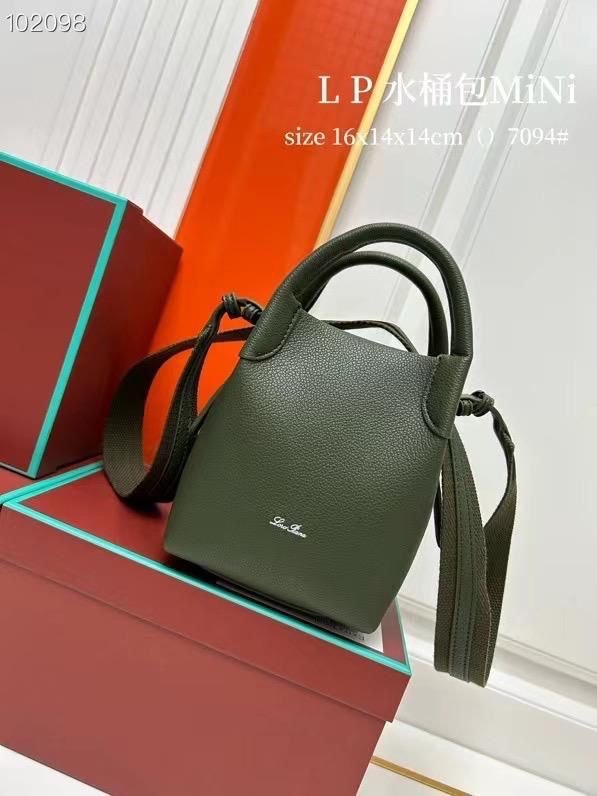 LORO PIANA