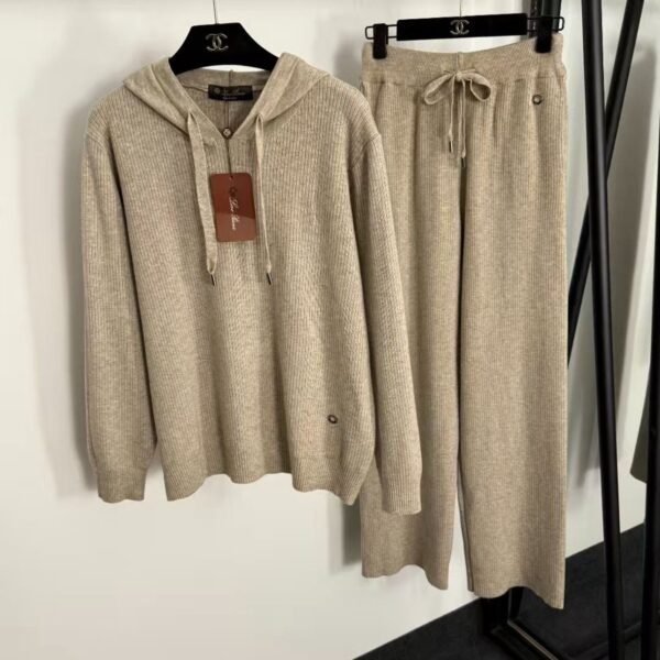 LORO PIANA