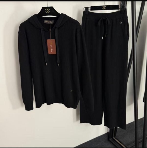 LORO PIANA