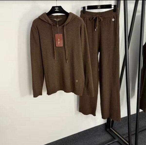 LORO PIANA
